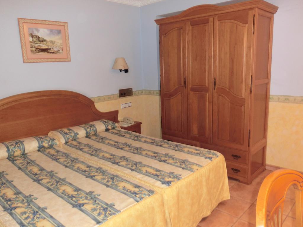 Hotel Las Ruedas Laredo Rum bild